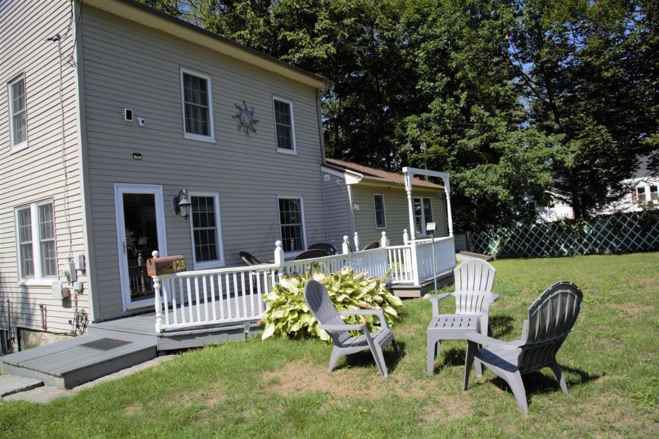 Sunnyside Home Near Sunday River, Black Mountain, Lakes And Hikes Rumford Kültér fotó