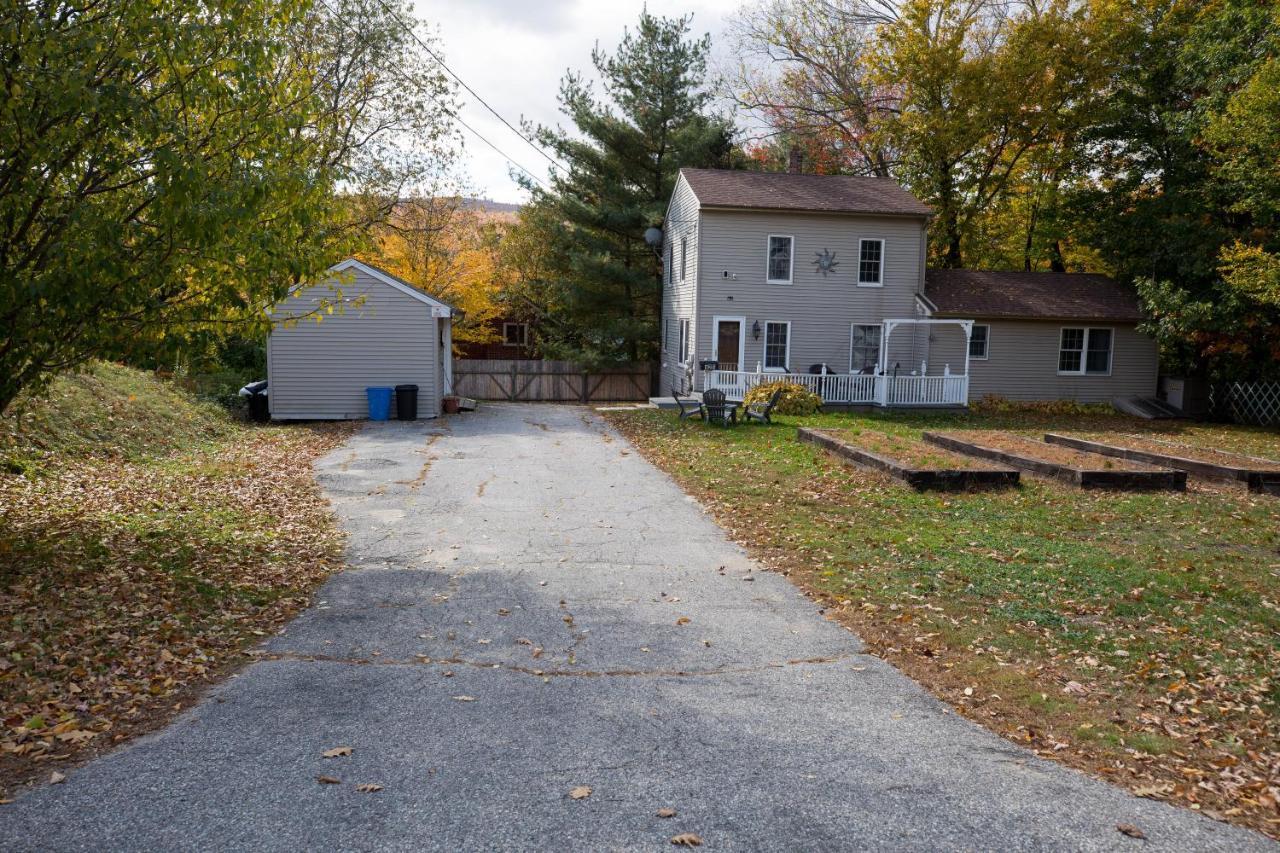Sunnyside Home Near Sunday River, Black Mountain, Lakes And Hikes Rumford Kültér fotó